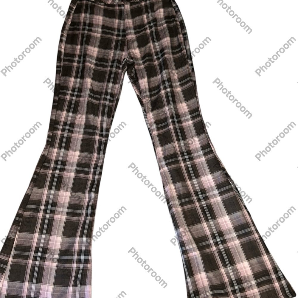 Almost Famous Plaid 90’s Flare Pants New With Tag Size 0 Pink Brown